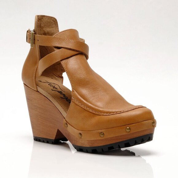 NIB Free People Brown Tan Mules with Chunky Heel - Picture 4 of 11